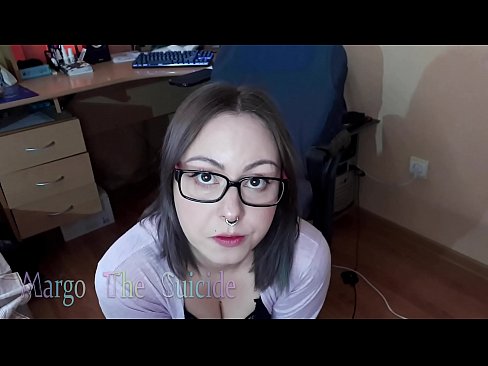 ❤️ Garota Sexy com Dildo de Óculos Chupa Profundamente na Câmera ️❌ Porno duro em nós pt-br.kenhdammy.top ❤